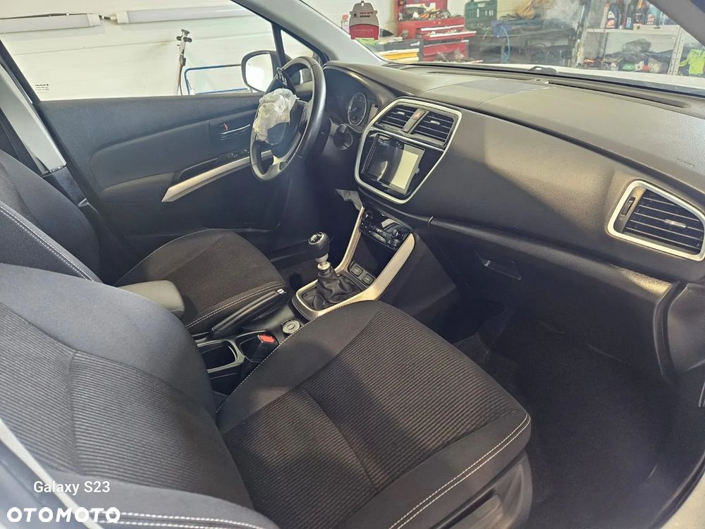 Suzuki SX4 2.0 DDiS Comfort 4WD - 13