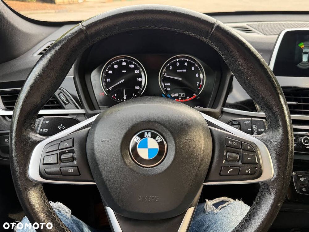 BMW X1 - 15