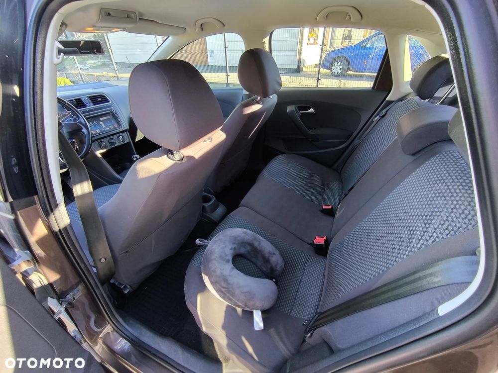 Volkswagen Polo 1.4 16V Comfortline - 4