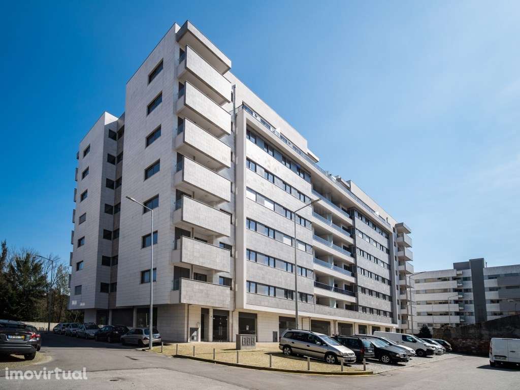 Apartamento T3+1 - Vista Cidade - Grande imagem: 2/42