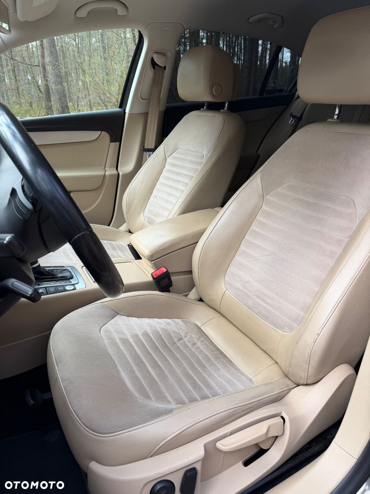 Volkswagen Passat - 13