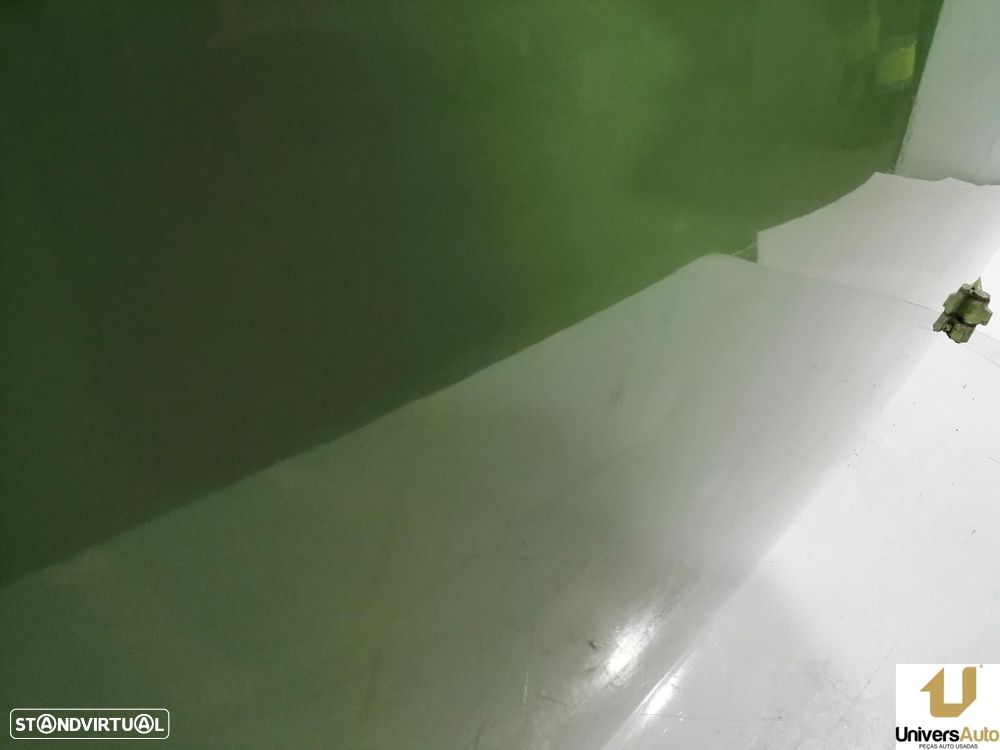 PORTA FRONTAL DIREITA VOLKSWAGEN NEW BEETLE 2001 -1C0831052N - 2