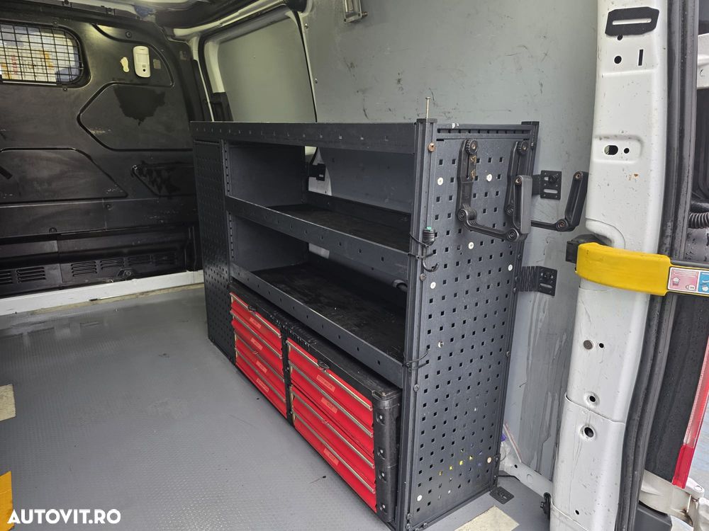 Ford Transit Custom - 9