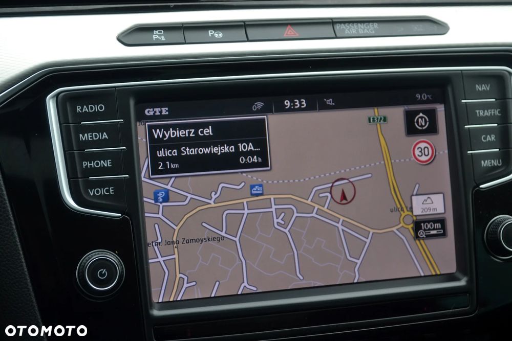 Volkswagen Passat ver-variant-plug--in--hybrid-gte - 11