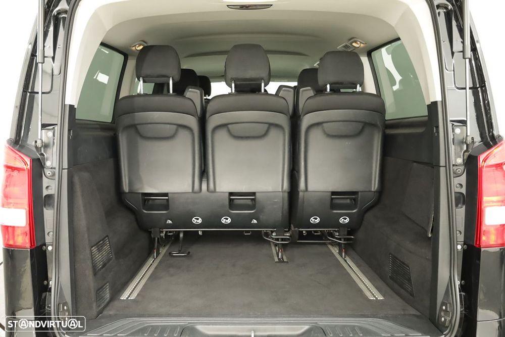 Mercedes-Benz Vito Tourer Longa Aut. SELECT - 21