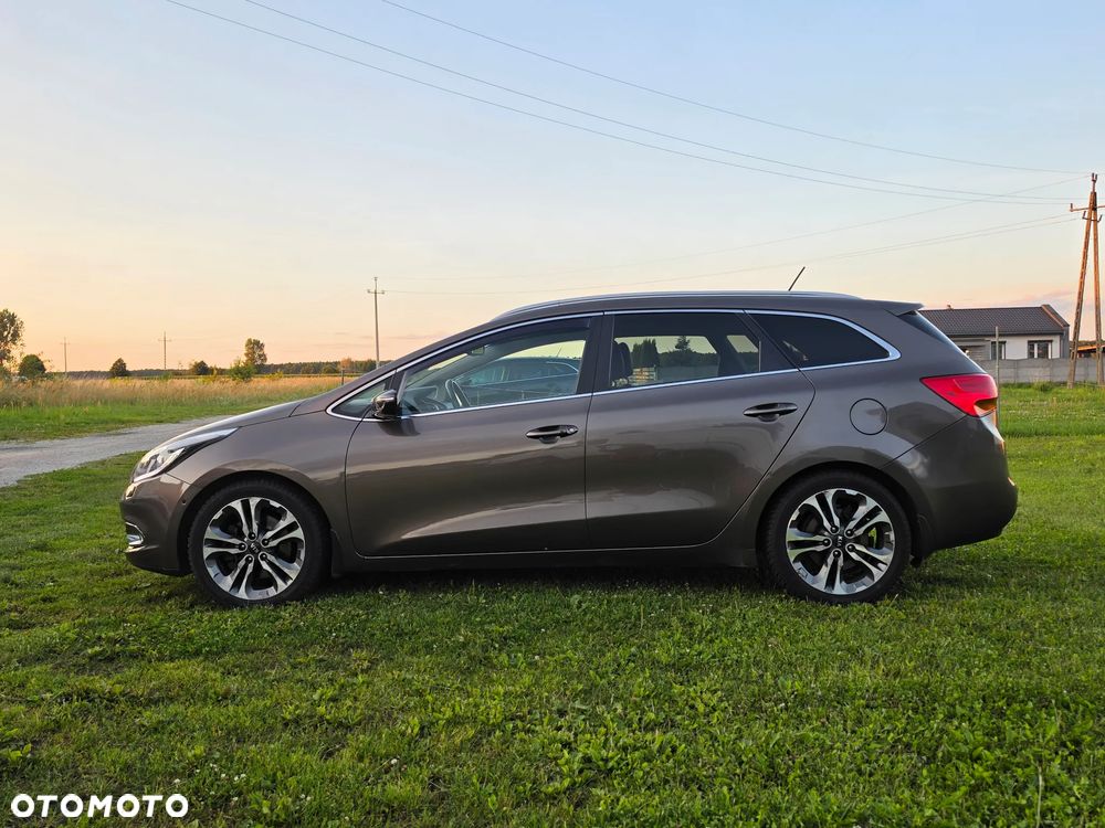 Kia Ceed 1.6 CRDi 128 Platinum Edition - 5