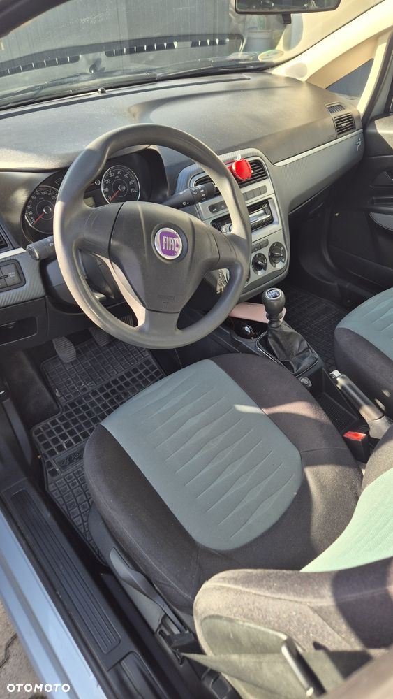 Fiat Punto - 6