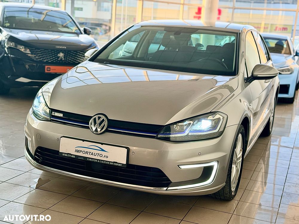 Volkswagen Golf - 4