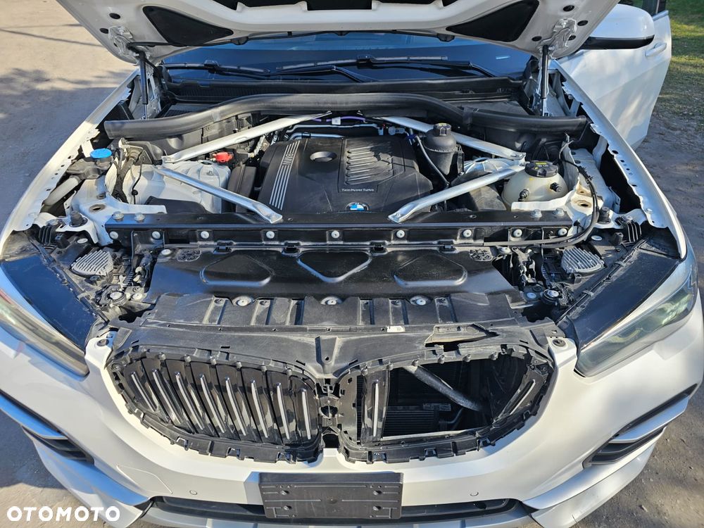 BMW X5 xDrive40i xLine - 17