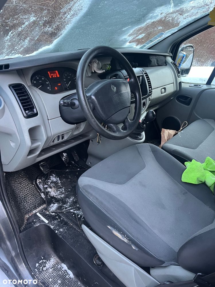 Renault Trafic - 6