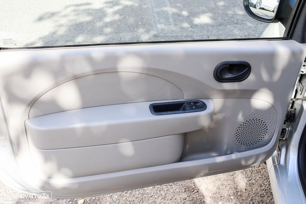 Renault Twingo 1.2 Confort - 19