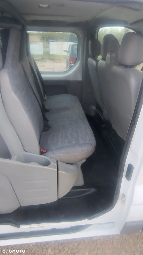 Renault Trafic - 10
