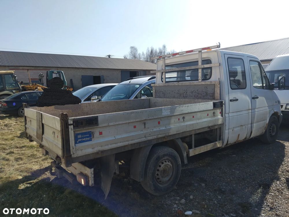 Mercedes-Benz Sprinter - 7