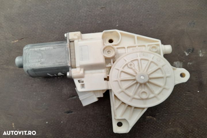 Motoras macara geam fata dreapta 05360097 05360097 Mercedes-Benz Vito - 1