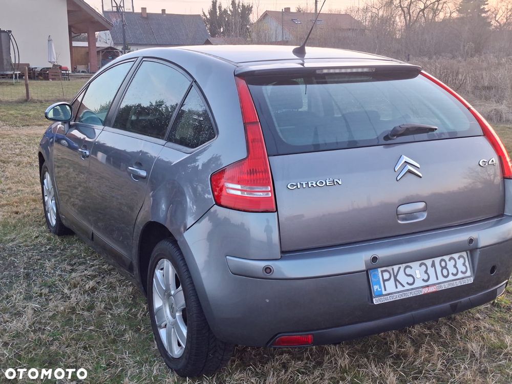 Citroën C4 1.6 HDi SX - 4