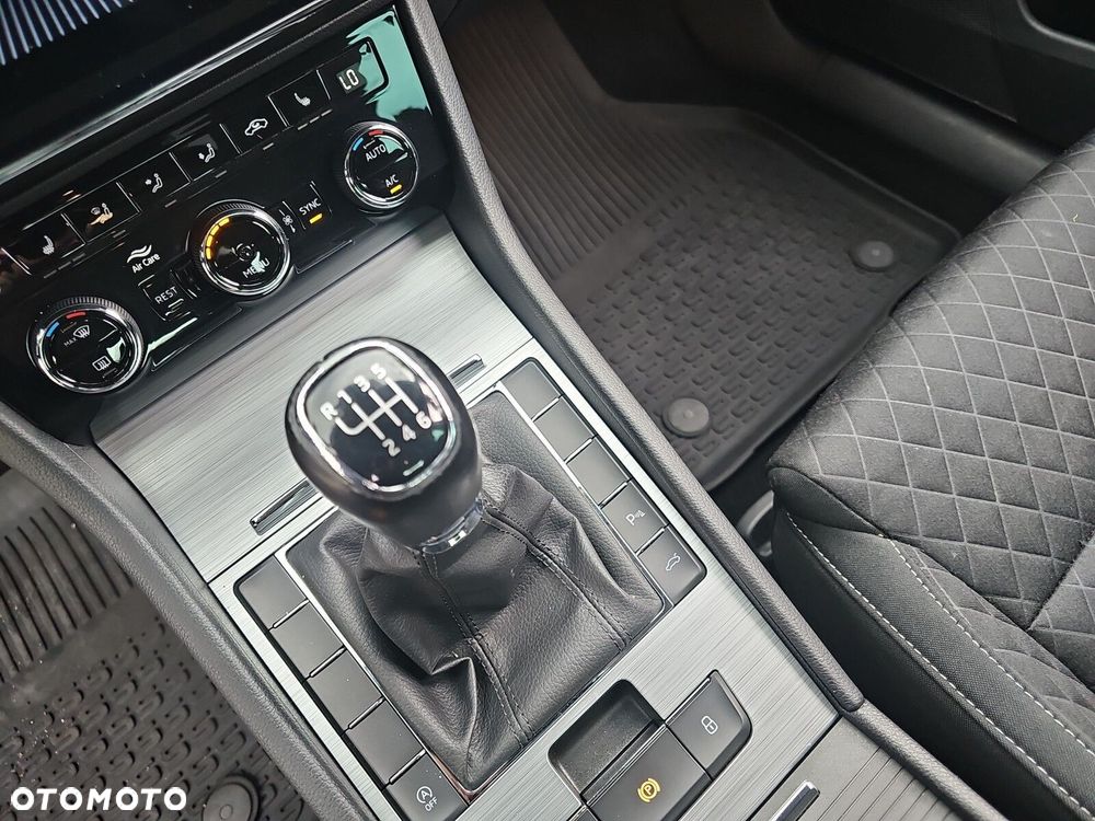 Skoda Superb - 18