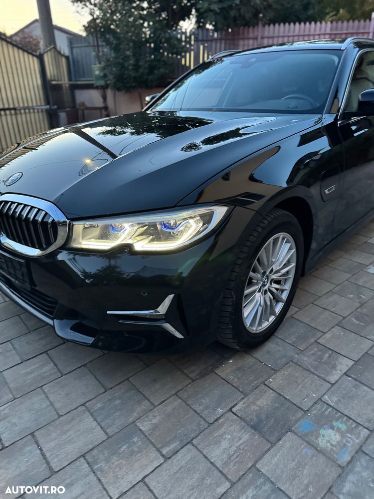 BMW Seria 3 320e Aut. Luxury Line - 10