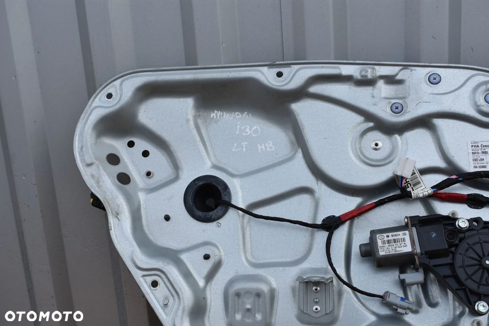 PODNOŚNIK SZYBY LEWY TYŁ HYUNDAI I30 83470-2R050 - 4