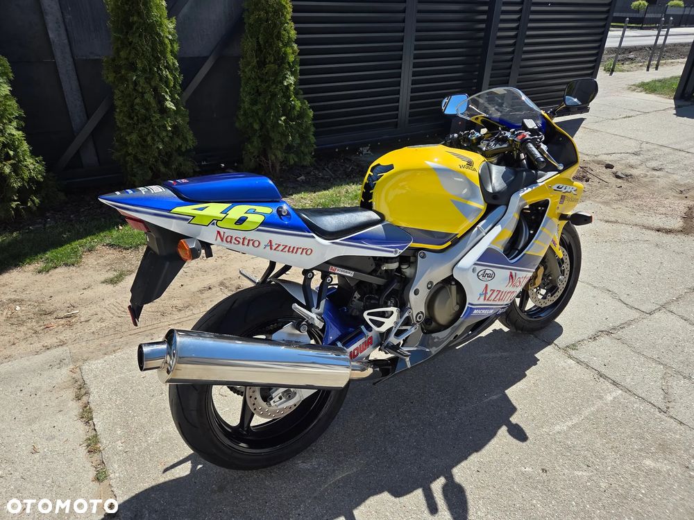 Honda CBR - 3