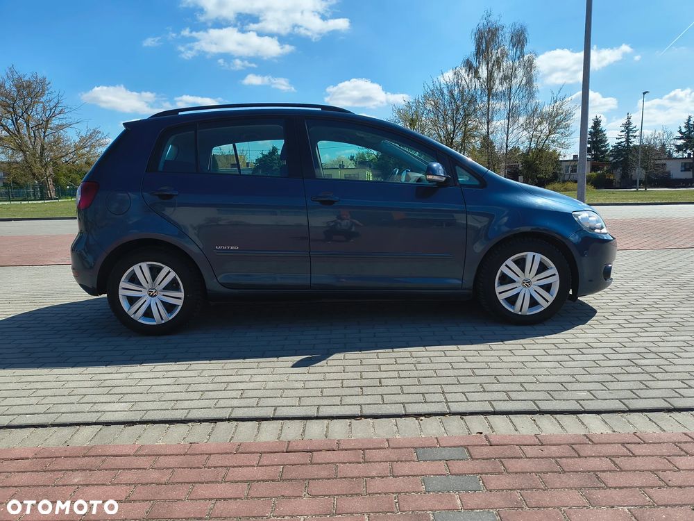 Volkswagen Golf Plus 2.0 TDI DPF Comfortline - 5
