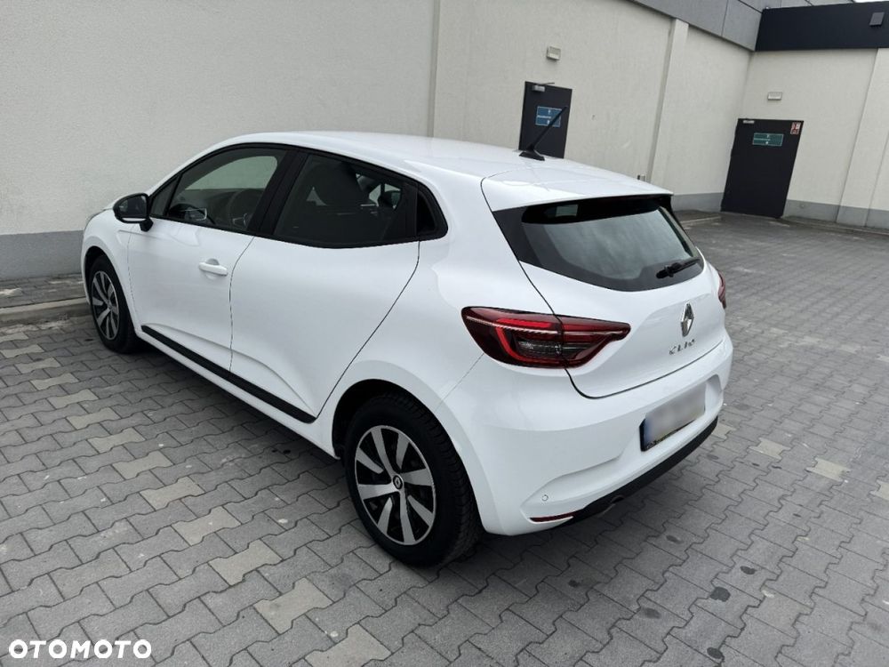 Renault Clio - 27
