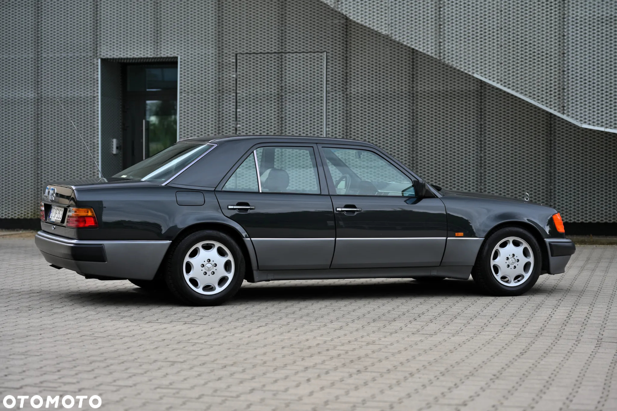Mercedes-Benz Klasa E - 40
