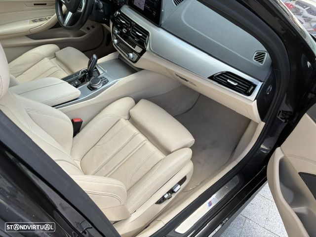 BMW 530 e iPerformance Pack M - 21