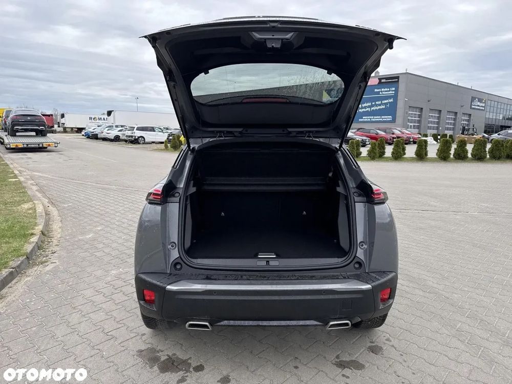 Peugeot 2008 - 10