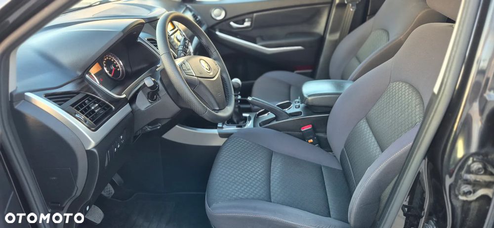 SsangYong/KGM Korando 2.0 e-XGi200 2WD Crystal - 9