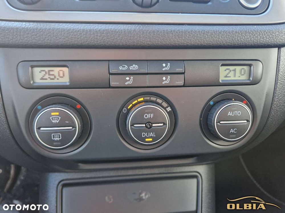 Volkswagen Tiguan - 25