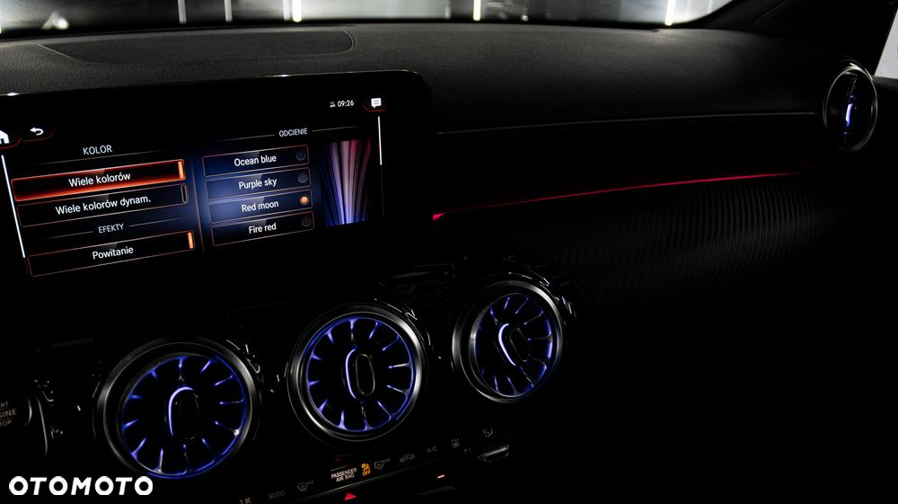 Mercedes-Benz Klasa A 250 e PHEV Progressive 8G-DCT - 35