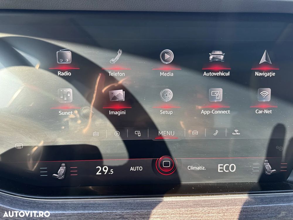 Volkswagen Touareg V6 TDI 4MOTION Elegance - 18