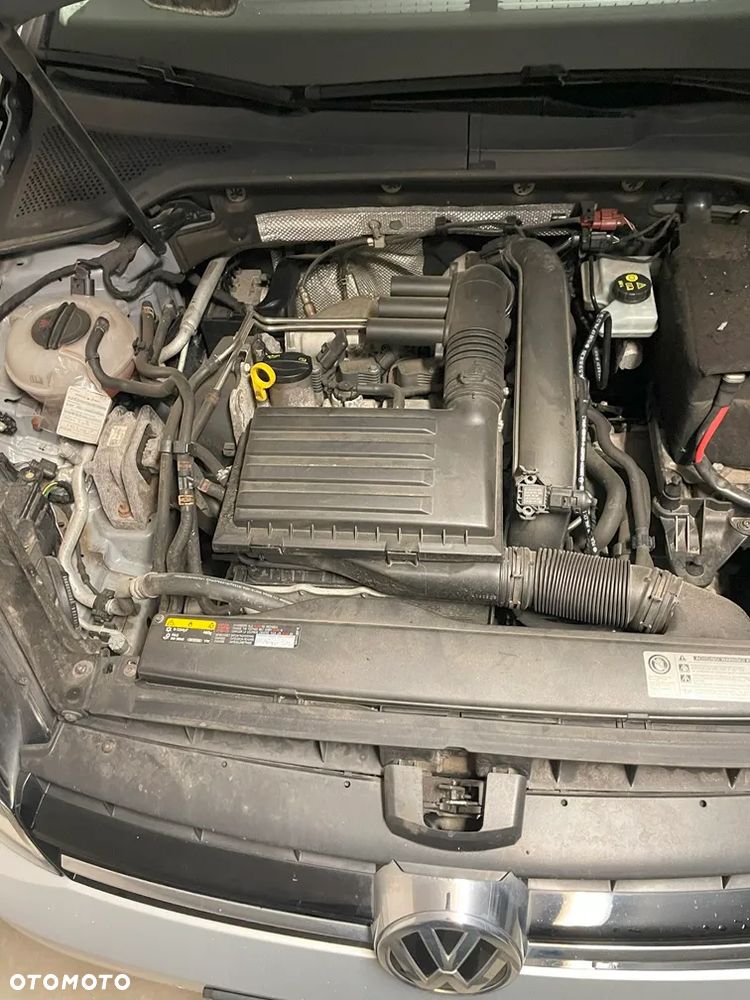 Volkswagen Golf VII 1.4 TSI BMT Highline DSG - 15