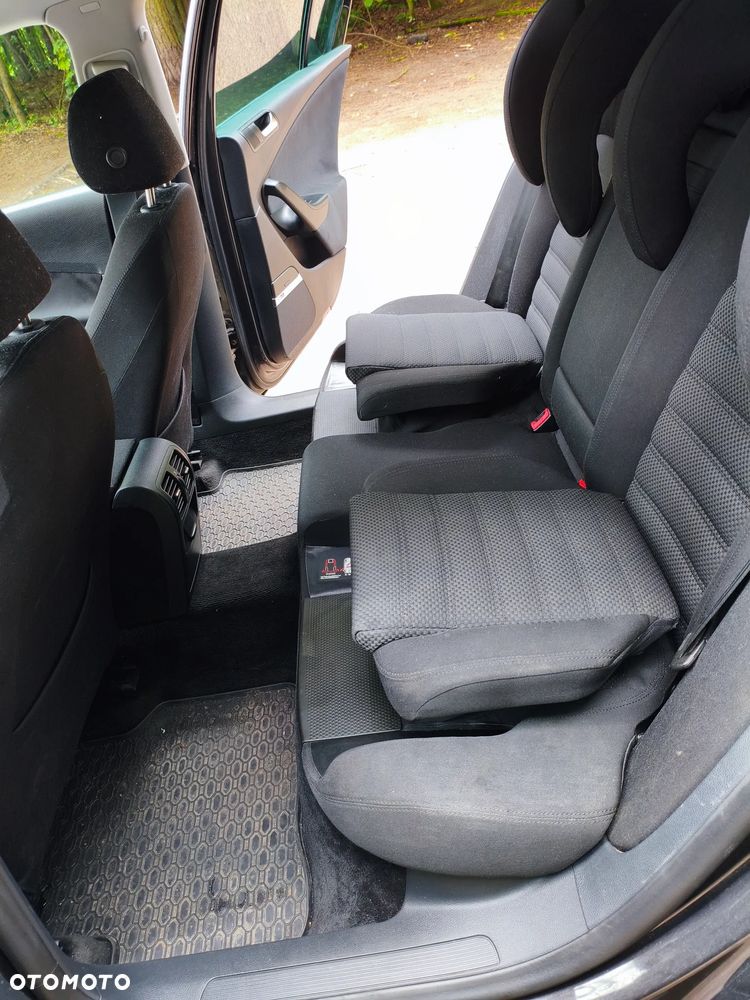 Volkswagen Passat 2.0 TDI Sportline - 9
