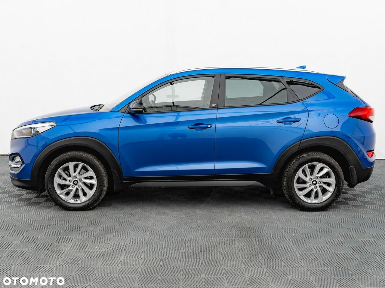 Hyundai Tucson 1.7 CRDI BlueDrive GO Plus 2WD DCT - 10