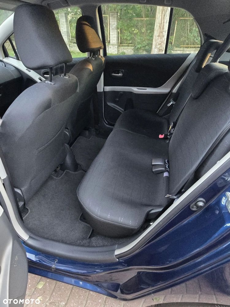 Toyota Yaris 1.3 Sol - 7