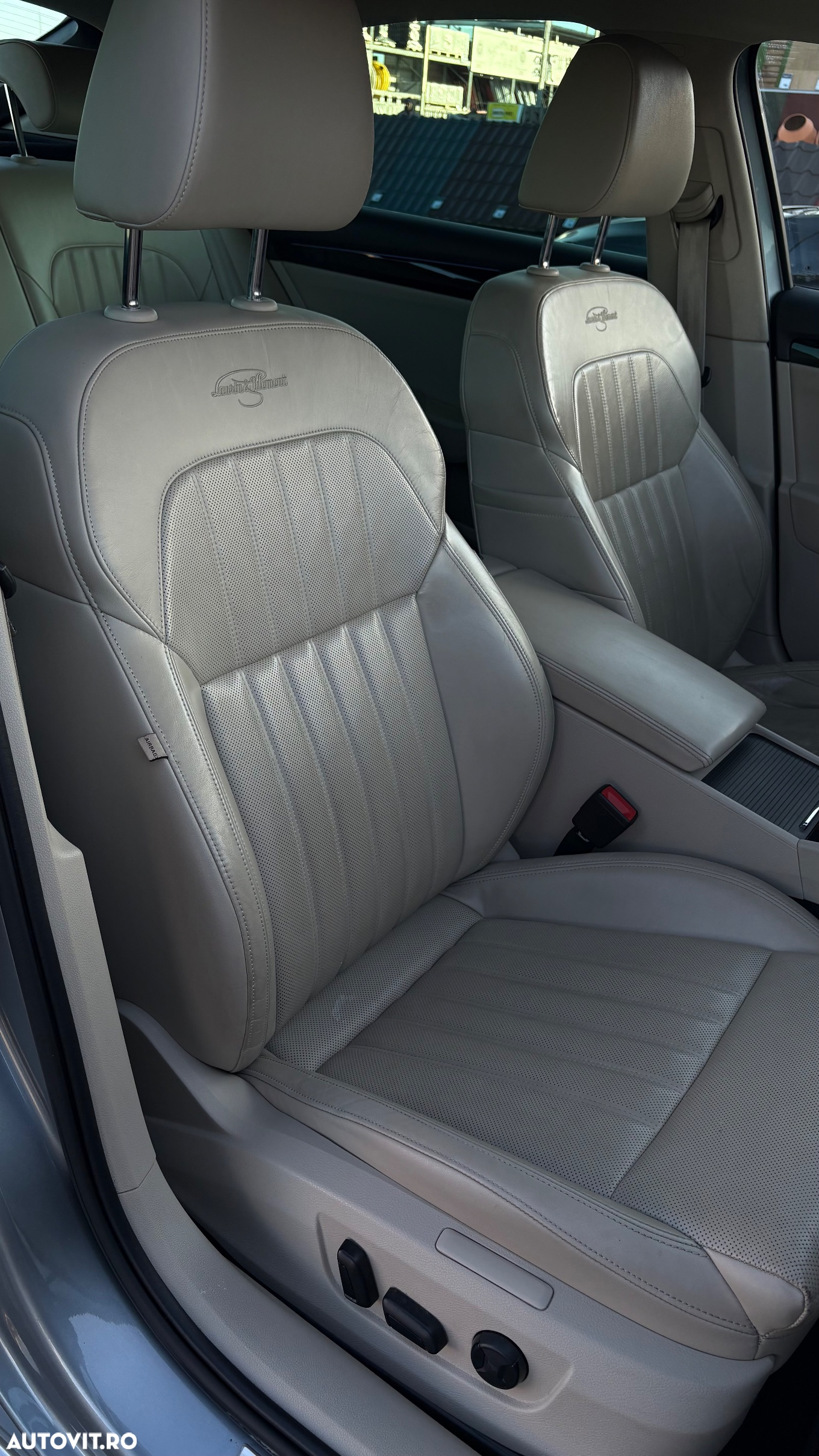 Skoda Superb 2.0 TDI DSG Laurin & Klement - 13