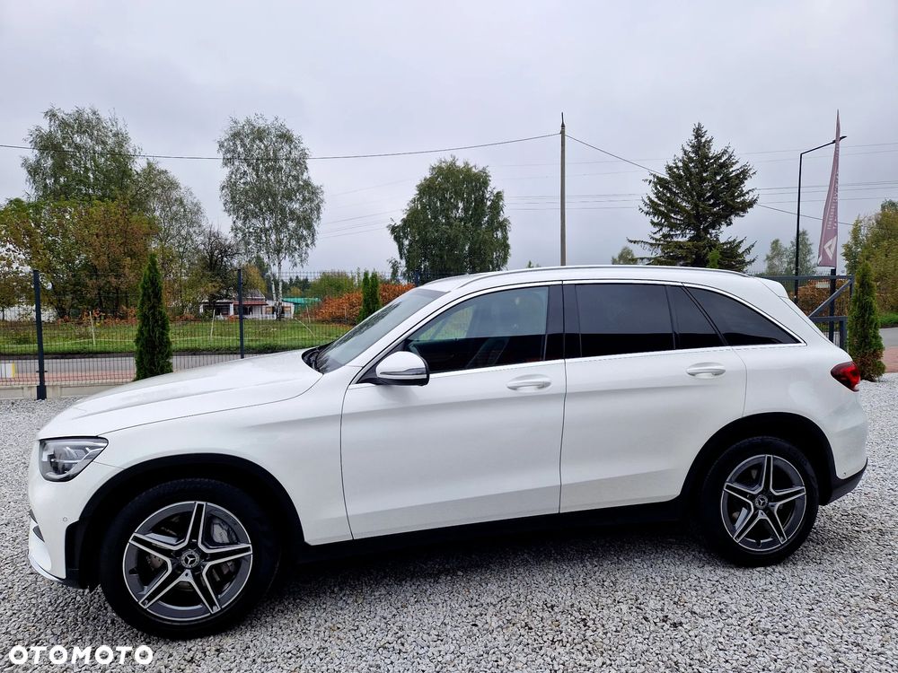 Mercedes-Benz GLC - 28