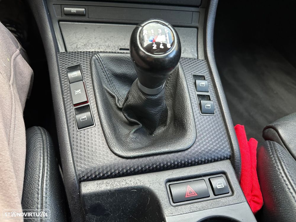 BMW 320 d Touring - 16