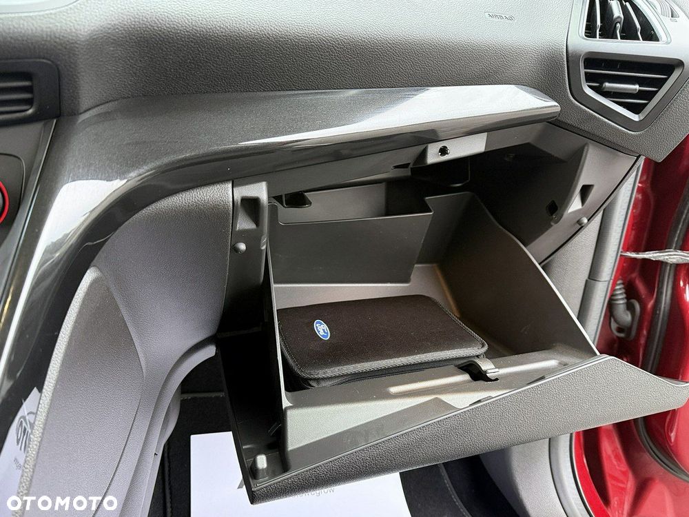 Ford Kuga 2.0 TDCi FWD Titanium - 17