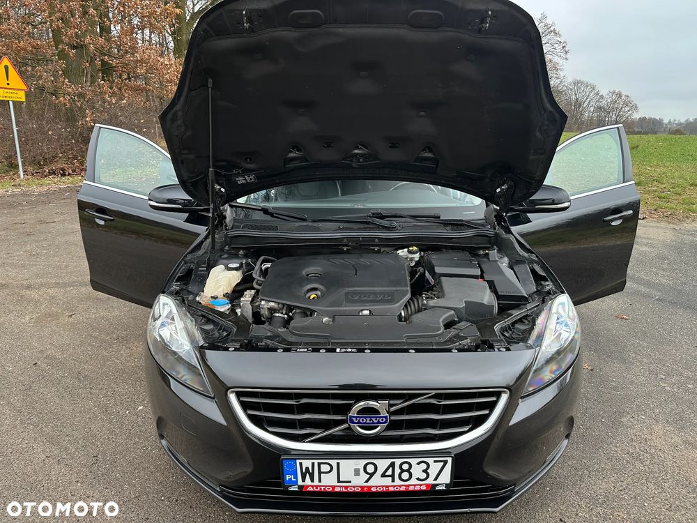 Volvo V40 D2 RDesign - 15