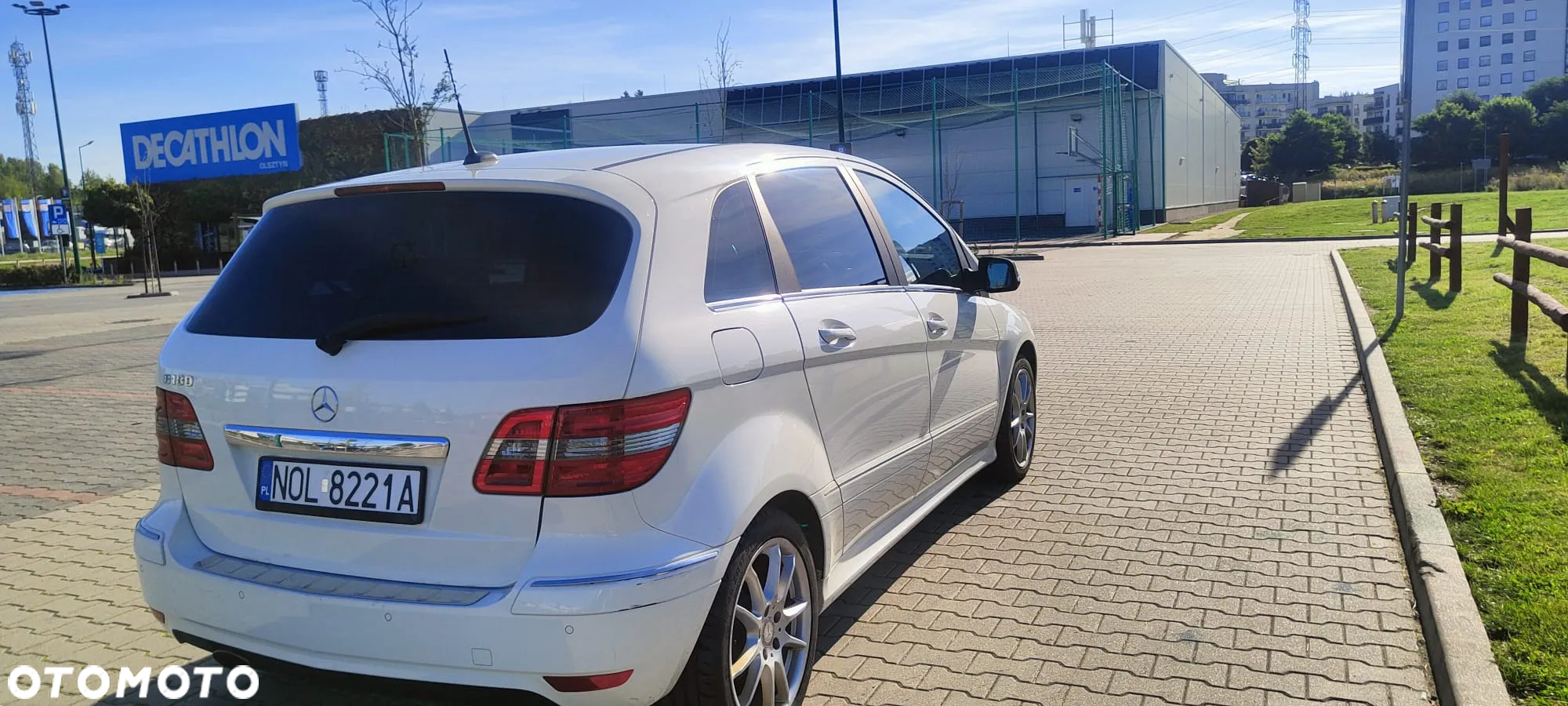 Mercedes-Benz Klasa B 180 Autotronic - 4