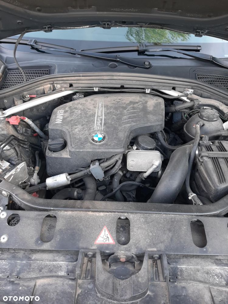 BMW X3 28i xDrive - 11