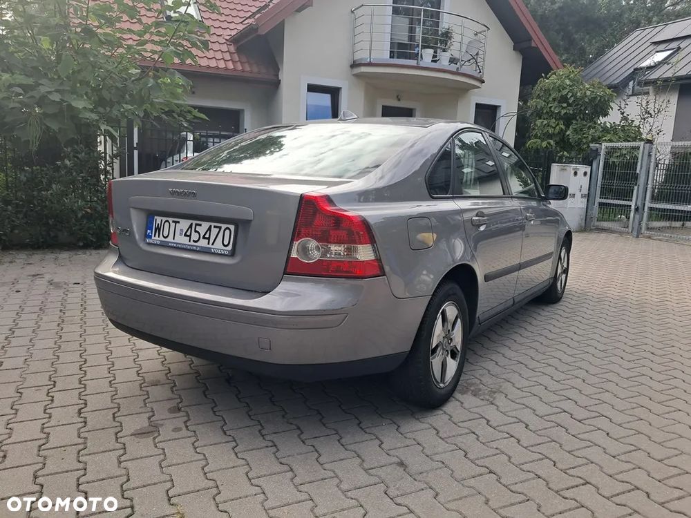 Volvo S40 1.6D - 9