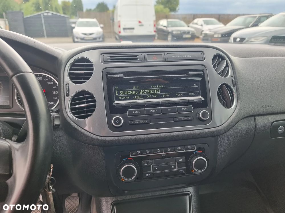 Volkswagen Tiguan 1.4 TSI Perfectline - 12