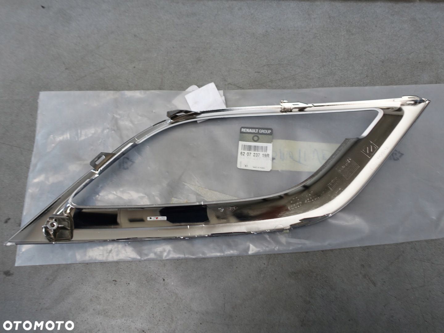 KRATKA RAMKA CHROM ZDERZAKA LEWA RENAULT ESPACE V NOWY ORYGINAŁ - 4