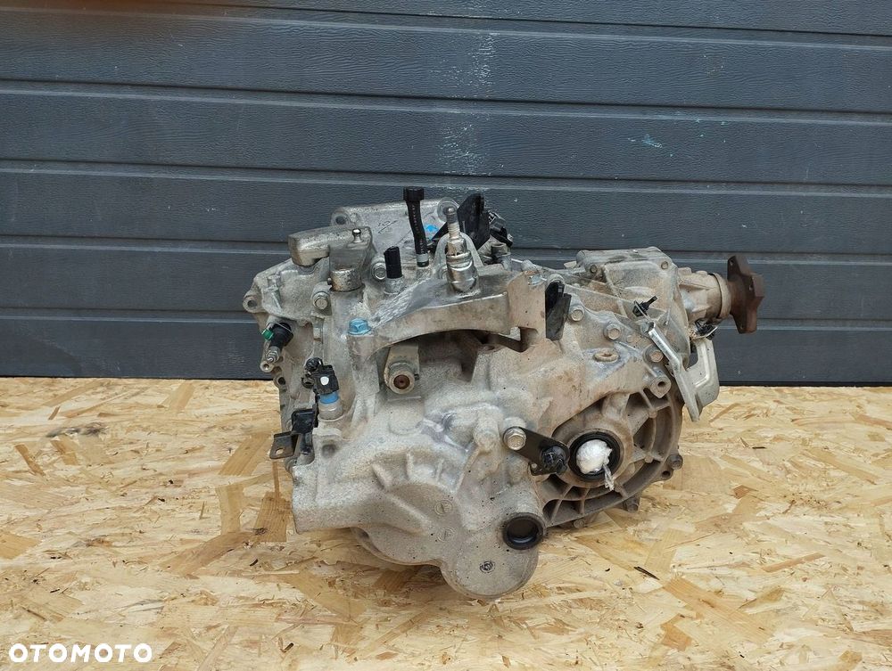 SKRZYNIA BIEGÓW KOMPLETNA NISSAN QASHQAI J11 1.6 DCI 4X4 - 4