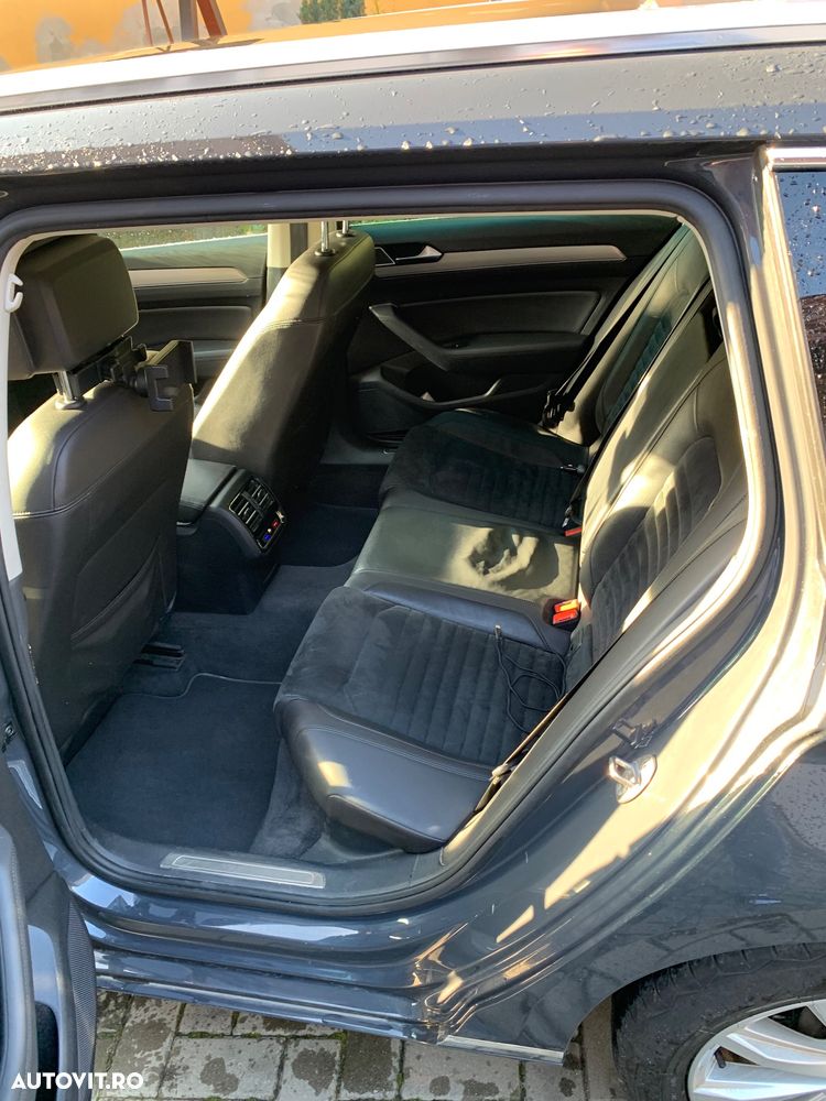 Volkswagen Passat 2.0 TDI DSG Highline - 3