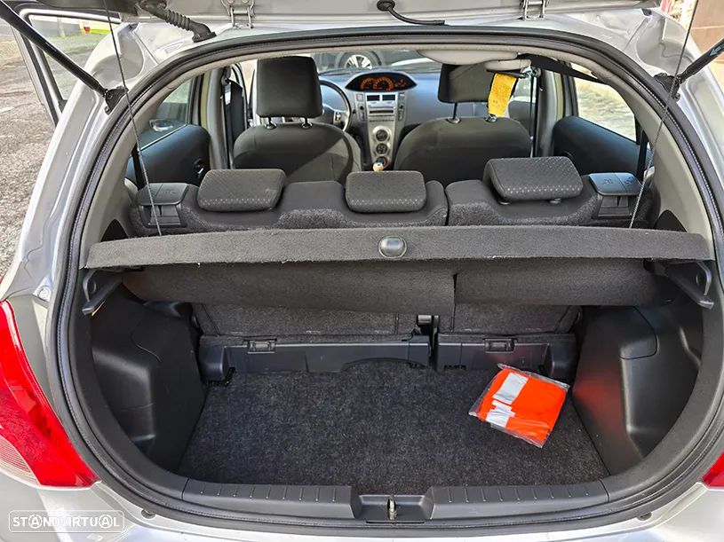 Toyota Yaris 1.0 VVT-i Cool Edition - 14