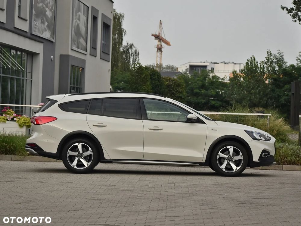 Ford Focus - 10